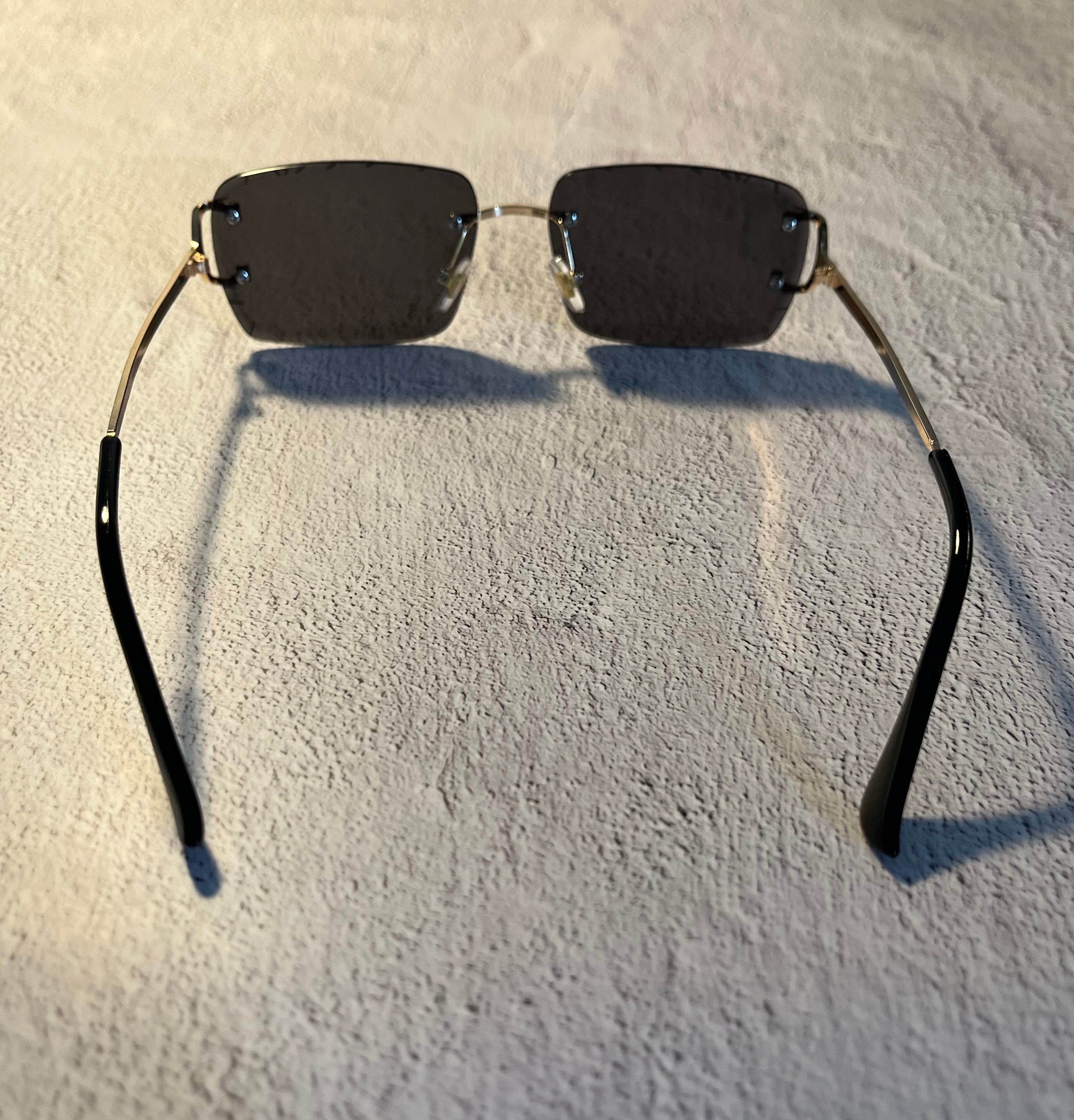 UV400 Diamond Cut Rimless Sunglasses in Black